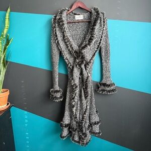 Joseph Ribkoff Gray Knit with Fur Trim size M